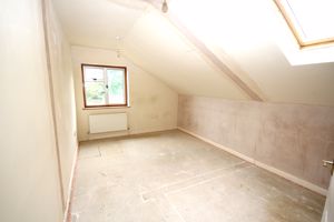 Photo 16- click for photo gallery